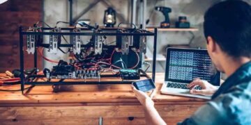 Crypto Rig Mining Laptop - CryptoSeptic.com